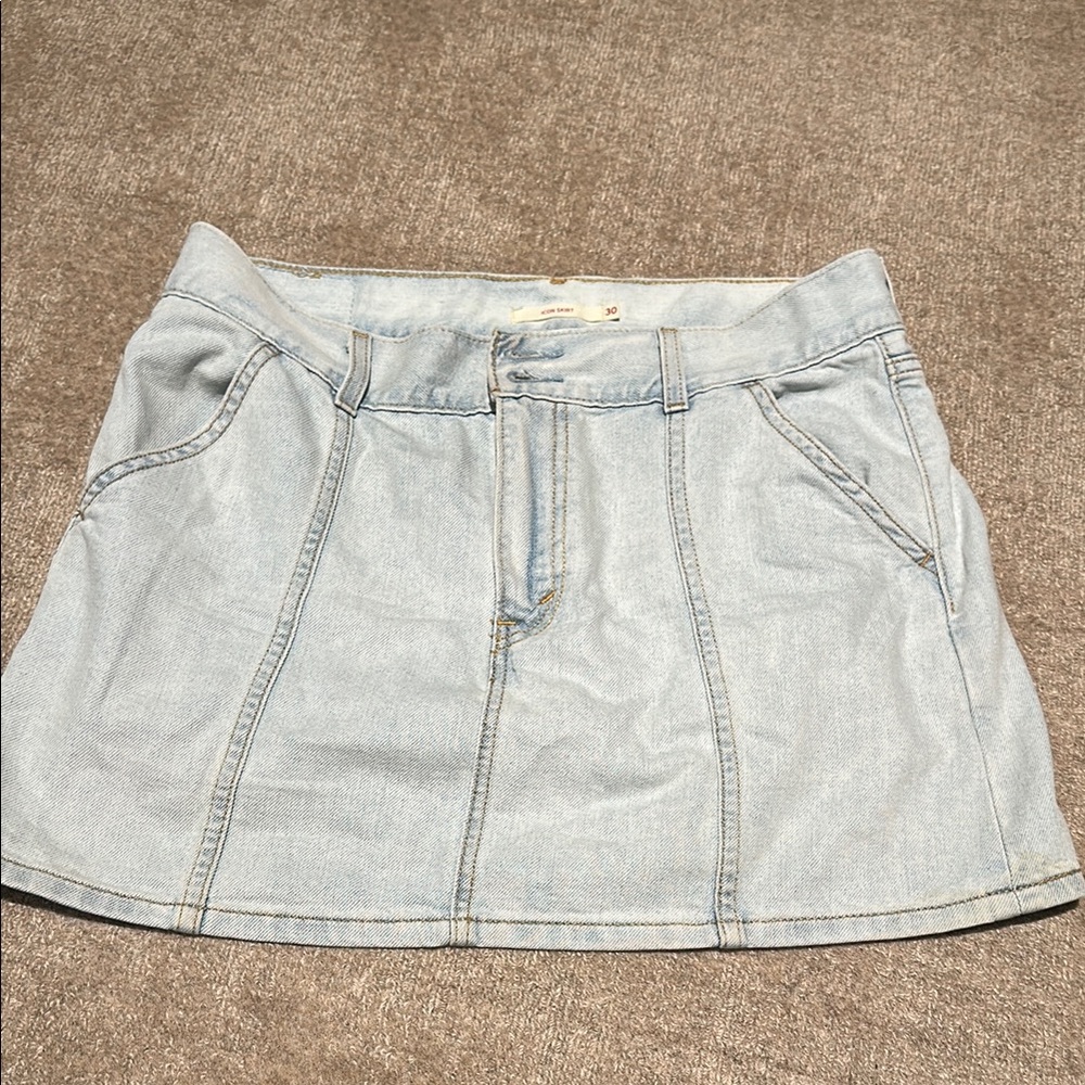 Light Blue Levi’s Denim Skirt